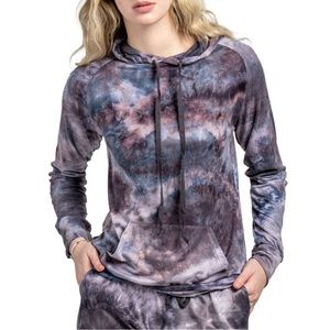 Hello Mello Dyes The Limit Hoodie
